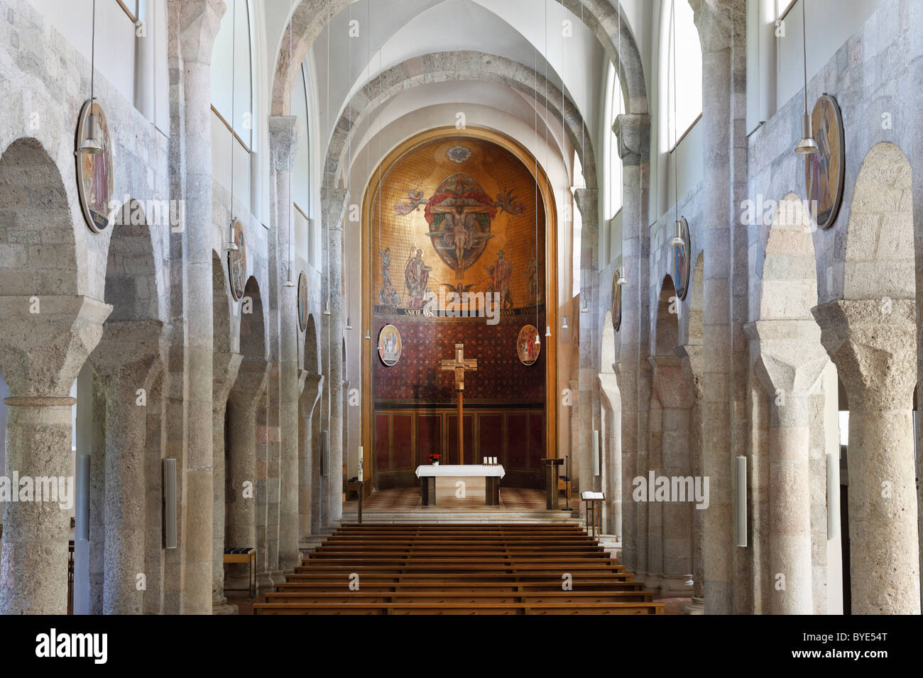 L'église paroissiale de Saint-Nicolas, Nicholas, Bad Reichenhall, district de Berchtesgaden, Upper Bavaria, Germany, Europe Banque D'Images