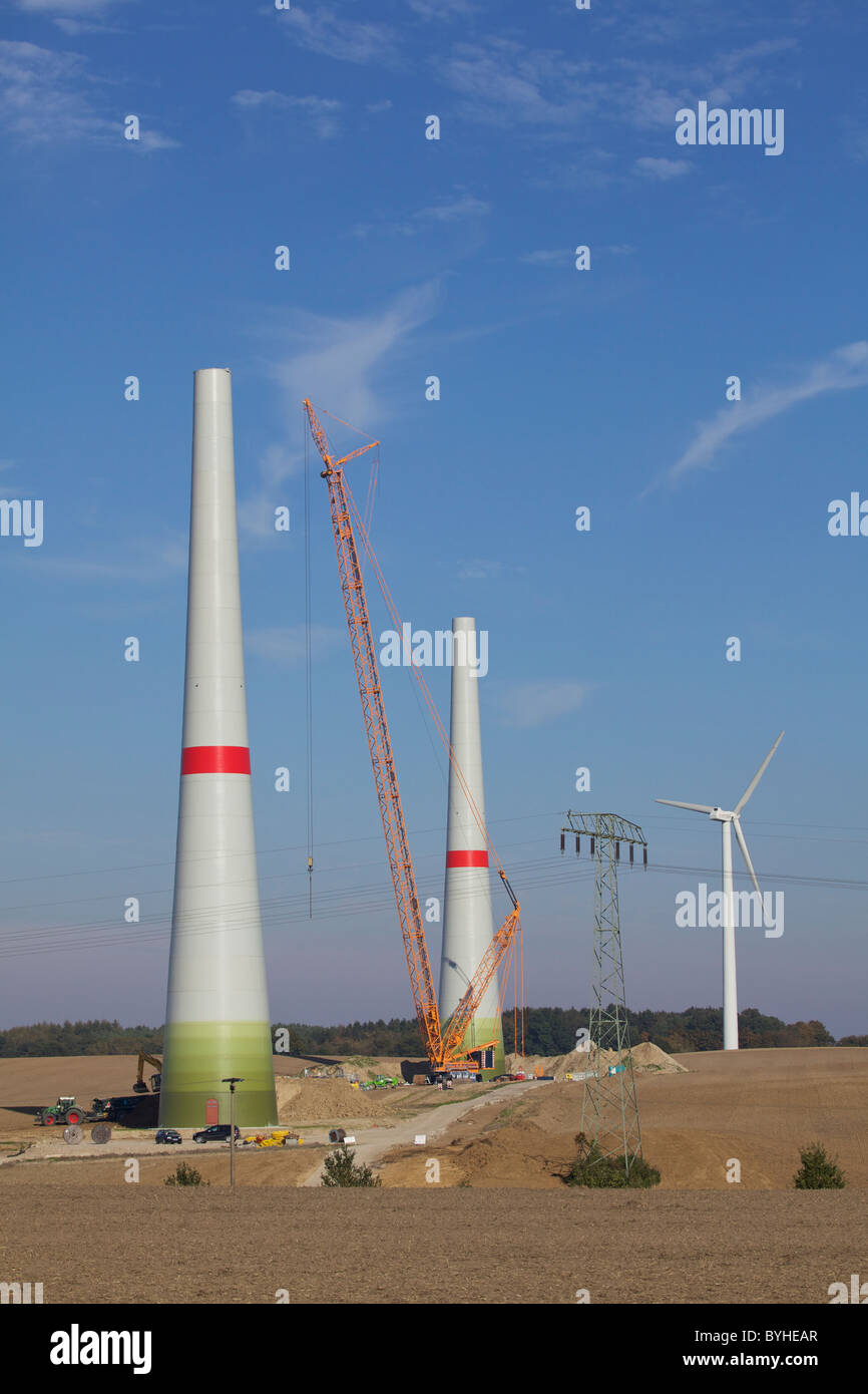 Installation d'une centrale éolienne Banque D'Images