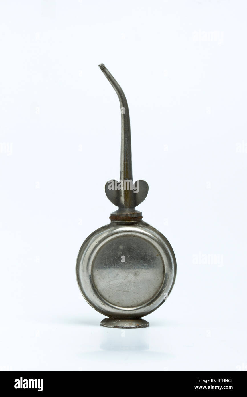 Huile usagée peut Banque D'Images