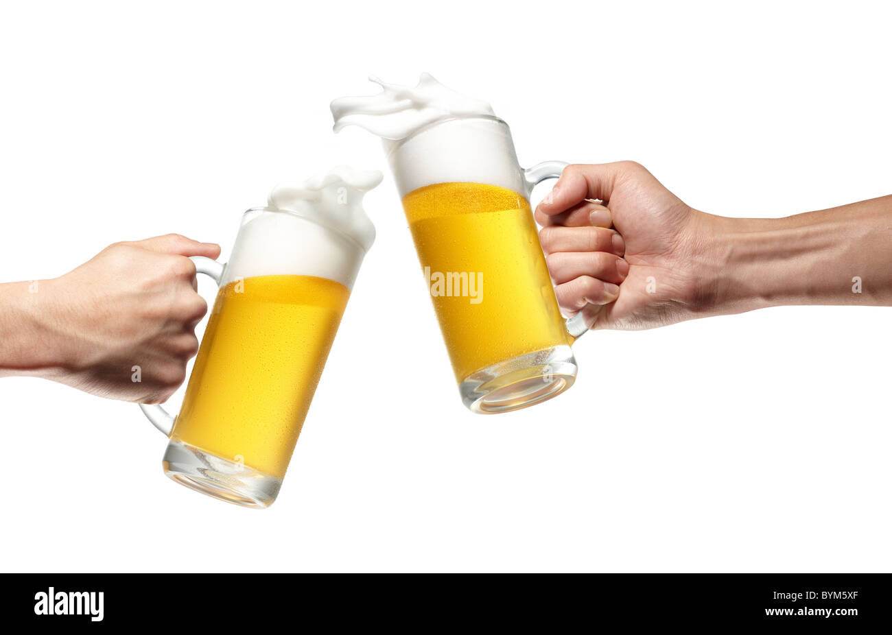 Deux People Toasting with Beer Banque D'Images