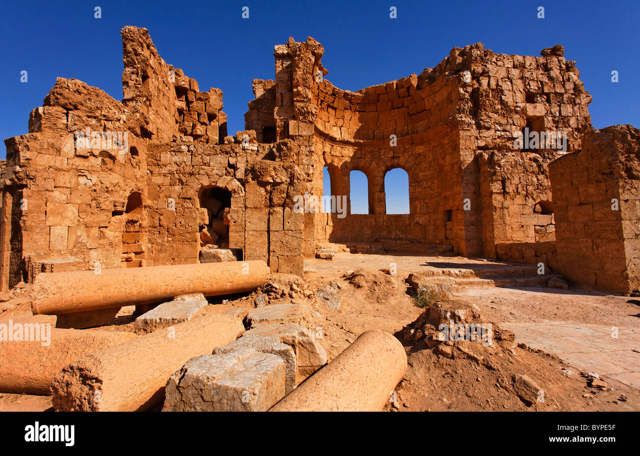 Ruines de l'Eglise au désert de ruines, la Syrie Rasafa Banque D'Images