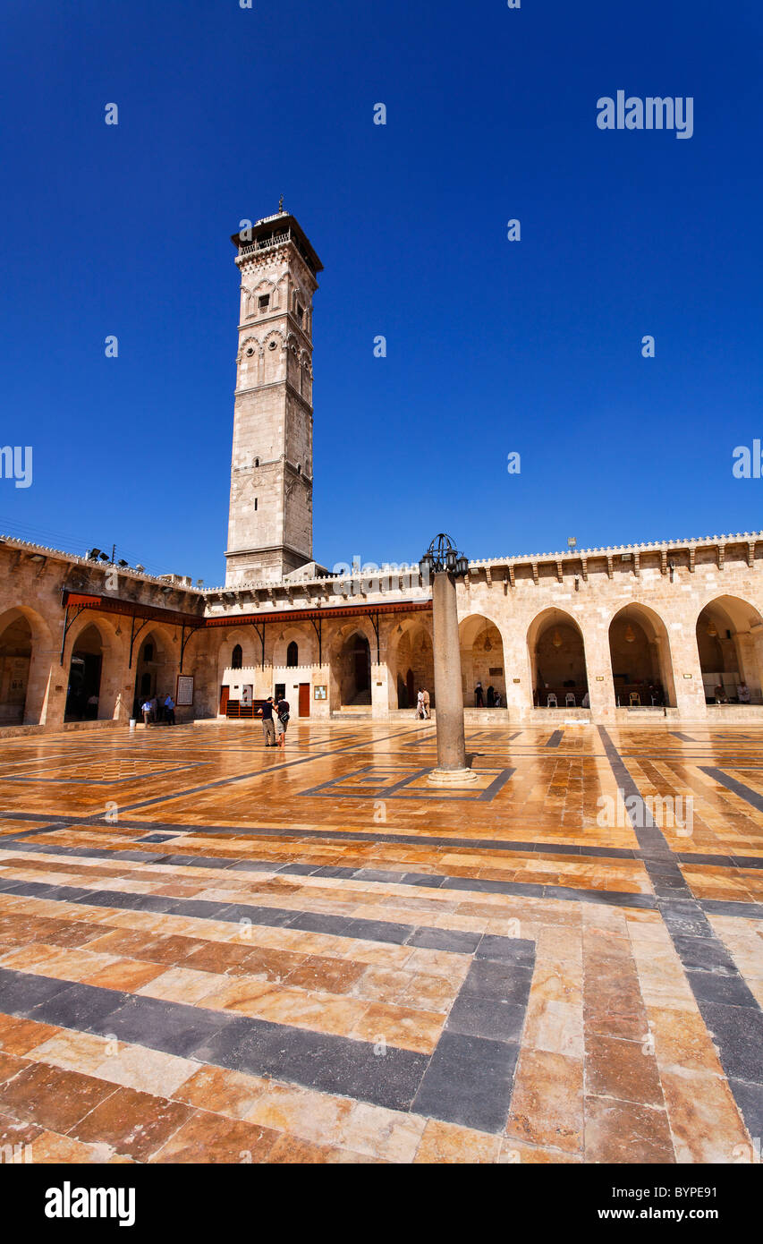 La cour de la Grande Mosquée d'Alep, en Syrie Banque D'Images