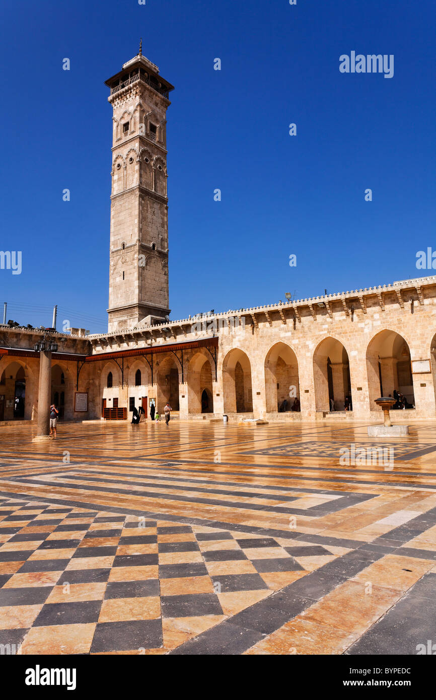 La cour de la Grande Mosquée d'Alep, en Syrie Banque D'Images