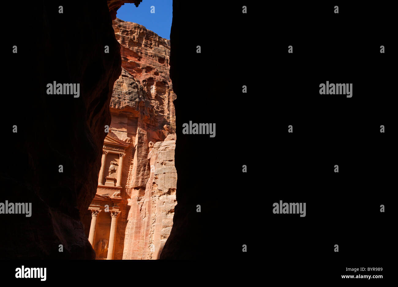Un coup d'Al Khazneh, le Conseil du Trésor, de la Siq, Petra, Jordanie Banque D'Images