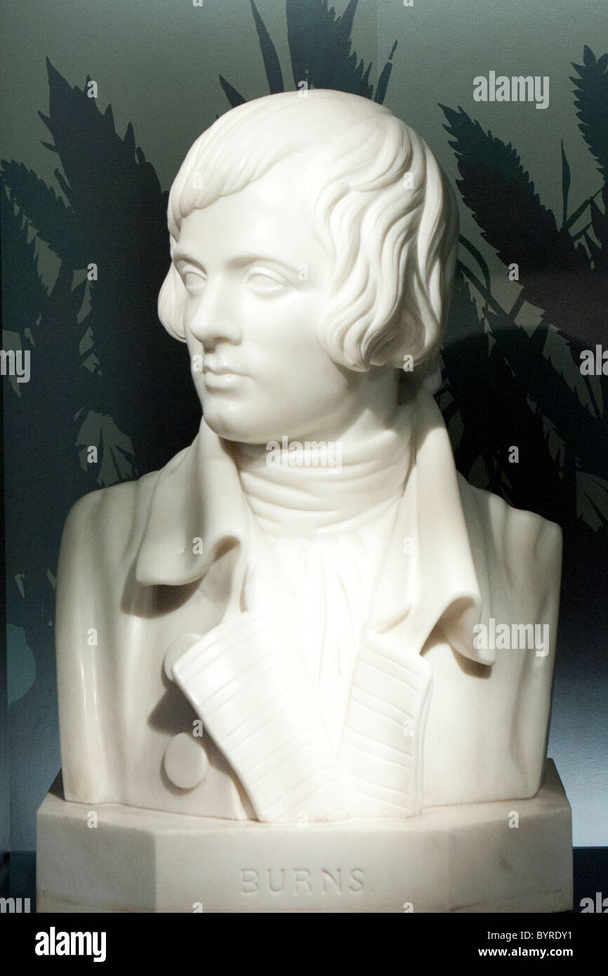 UK -- Ecosse - 2011. Buste de Barde écossais, Robert Burns, situé dans le nouveau Musée Maison natale de Robert Burns dans la région de Alloway Banque D'Images