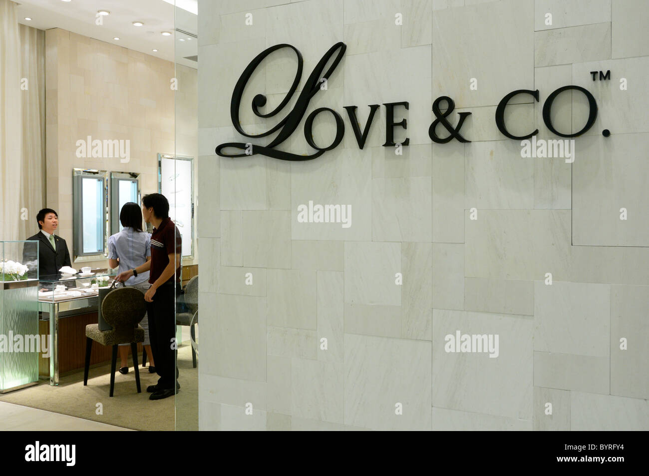 Love & Co., une bijouterie au Raffles City, Singapour SG Banque D'Images
