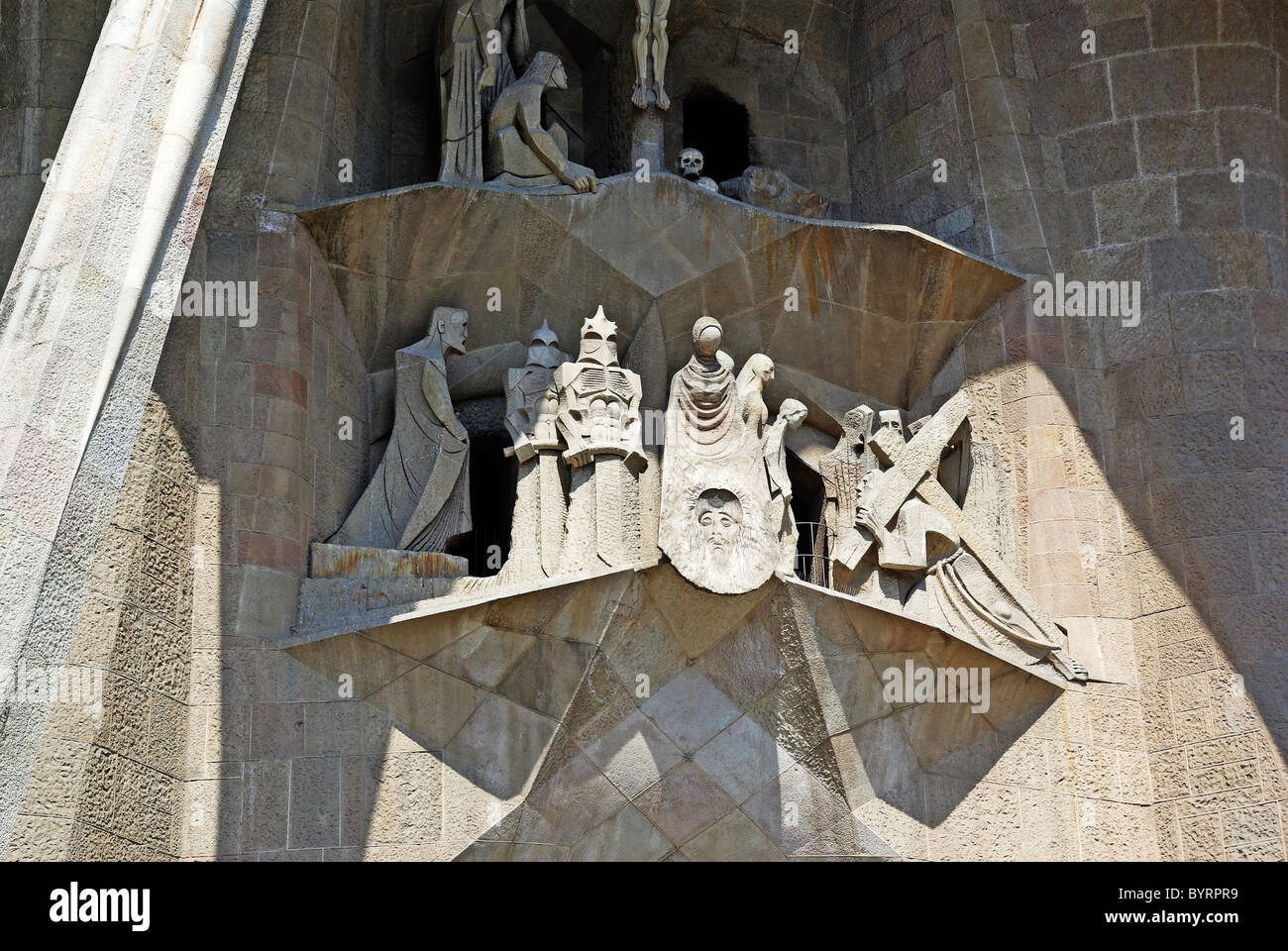 Sculptures de Gaudi. L'église Sagrada Familia. Barcelone, Espagne. Banque D'Images