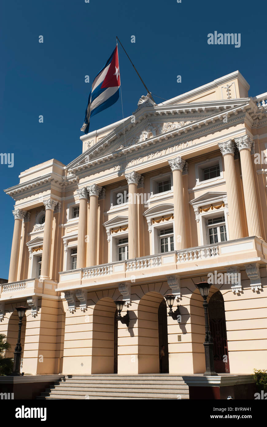 Province Palace avec drapeau cubain, Santiago de Cuba, Cuba, Caraïbes Banque D'Images