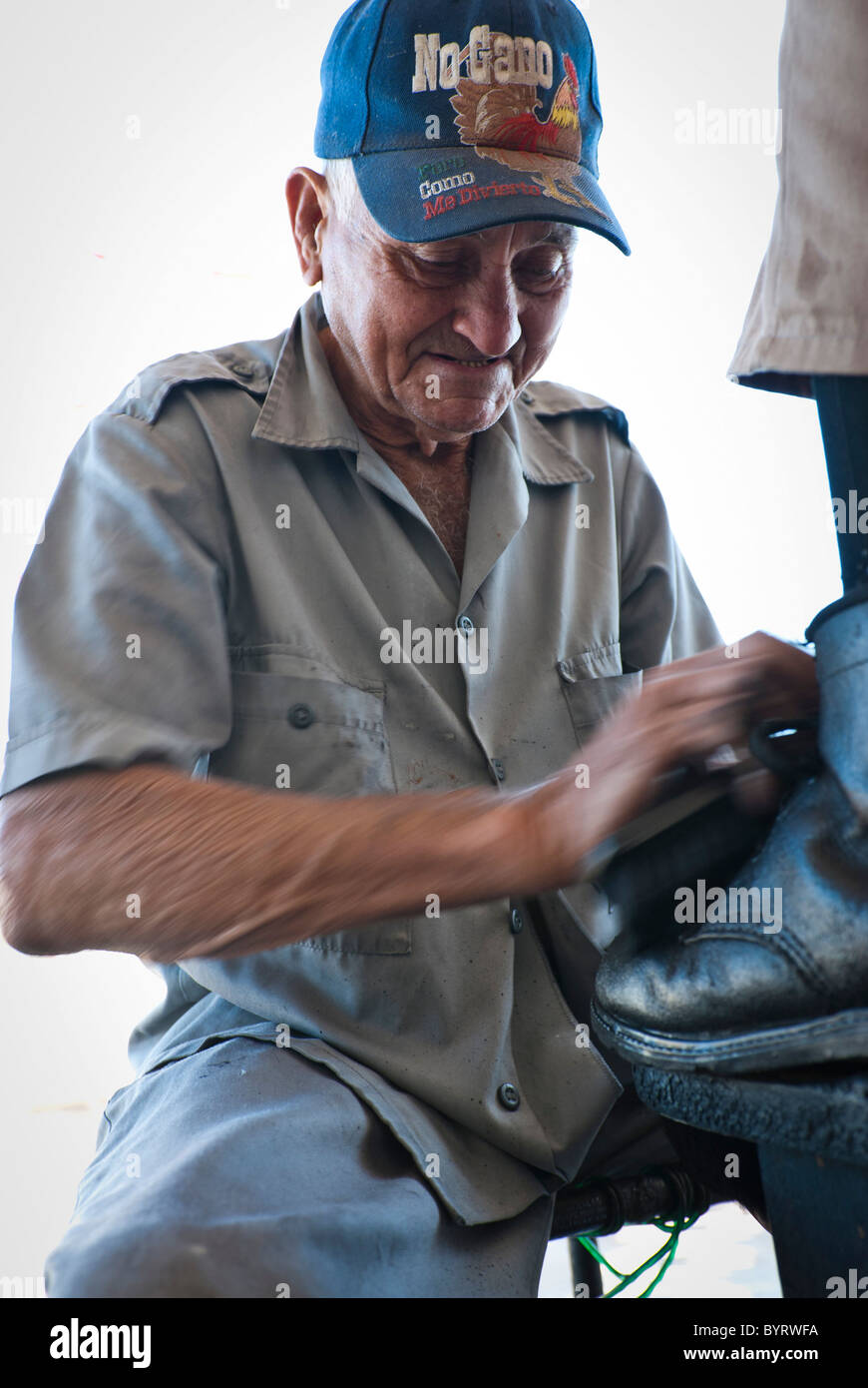 Chaussures, Cienfuegos, Cuba Banque D'Images