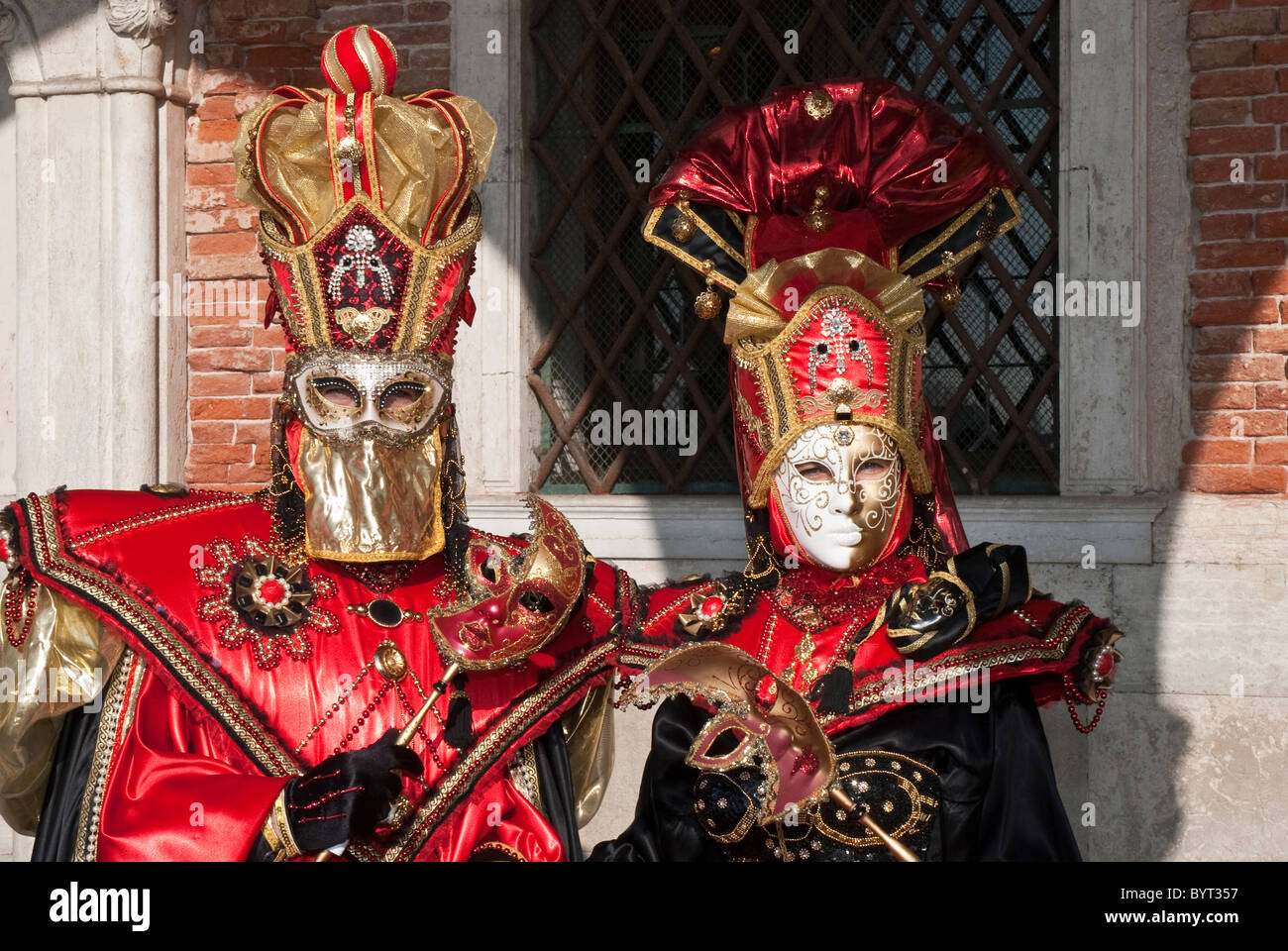 Lot De 2 Masques Vénitiens Pour Bal Masqué - Couple Homme/femme, Style élégant Et Festif