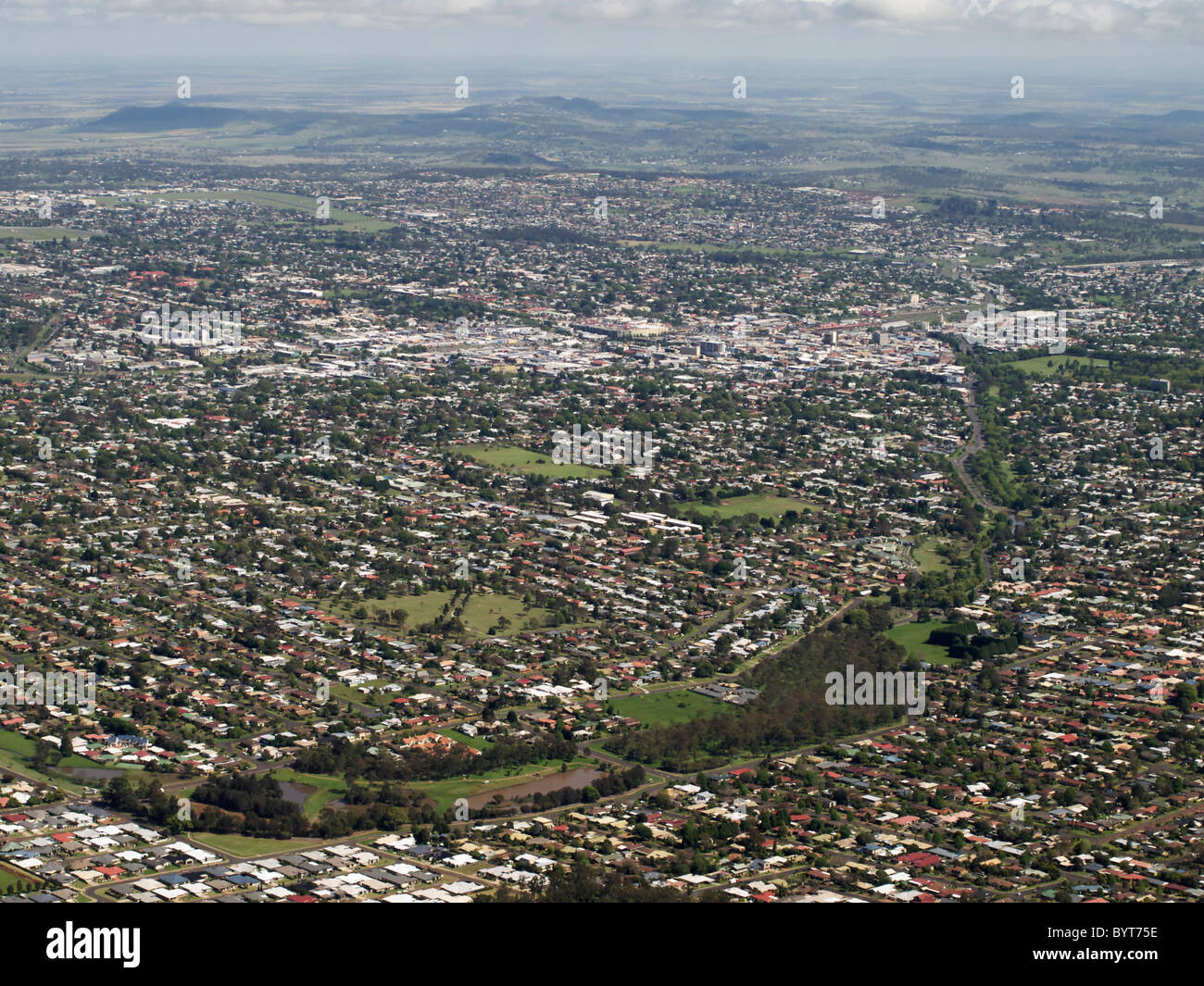 L'Australie, Sud-est du Queensland. Vue aérienne de Toowoomba situé dans la région de Darling Downs Banque D'Images