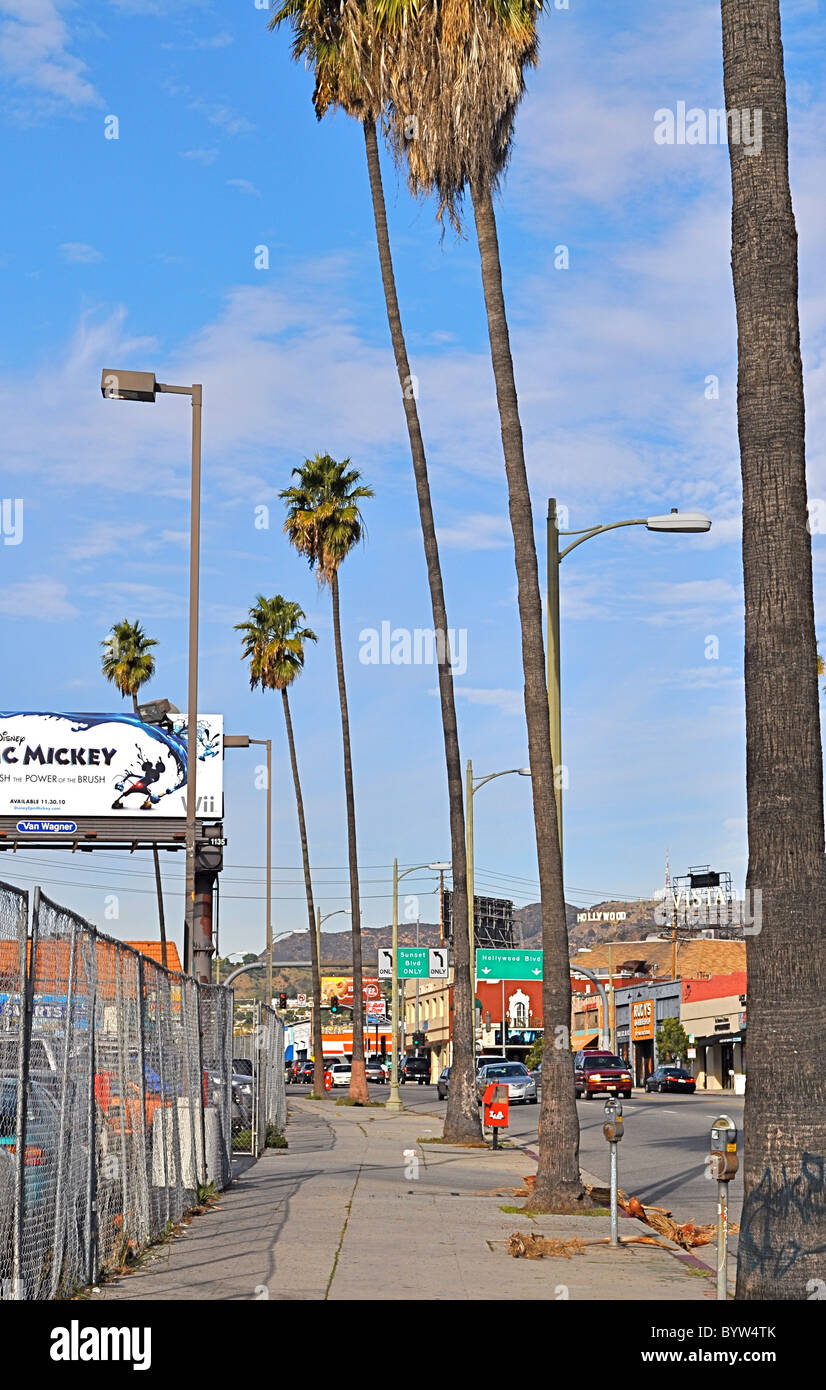 Real Los Angeles, Hollywood et Sunset Blvd, Los Feliz et Silverlake, chômeurs et influents. Hollywood Sign. Banque D'Images