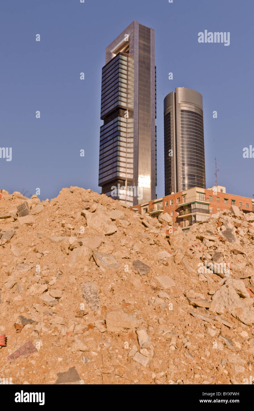 Cuatro Torres Business Area (CTBA) (Espagnol pour quatre tours Business Area), Madrid, Espagne. Banque D'Images