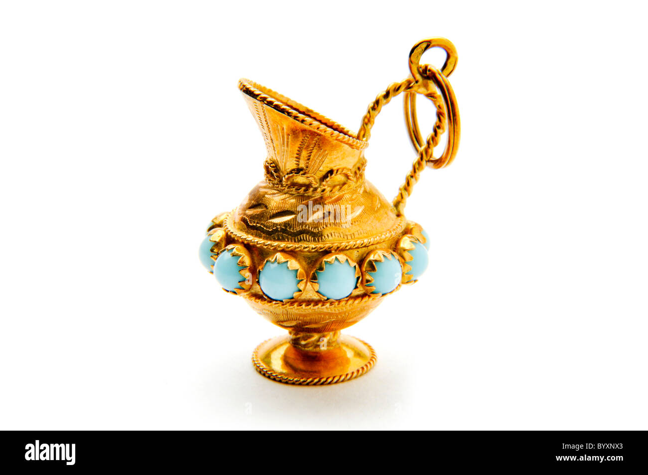 Petit collier en or pendentif de pitcher potable vers 1962 Banque D'Images