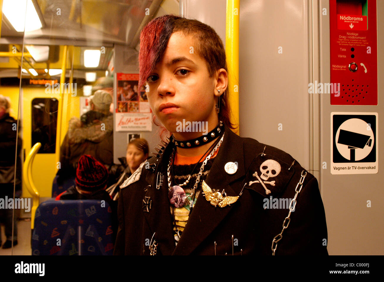 Punk sur une rame de métro,Stockholm Banque D'Images