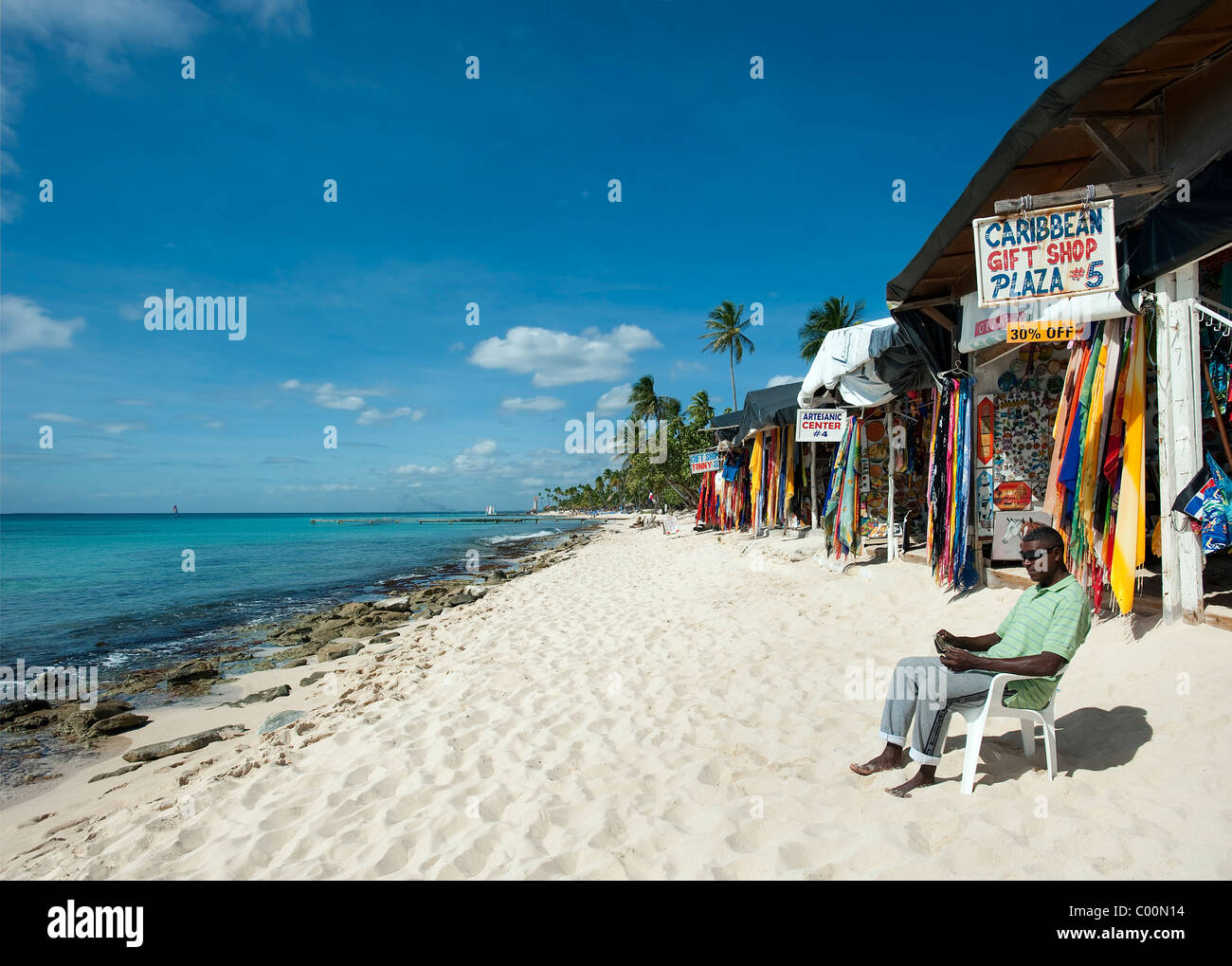 Boutiques De Souvenirs Sur La Plage De Bayahibe République