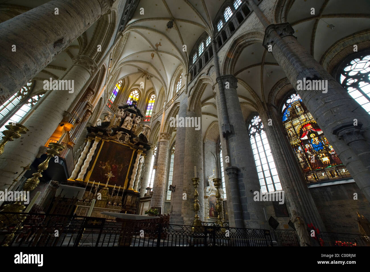 Gand au Flanders-Oost-Vlaanderen, Belgique. Intérieur de l'église St Nicolas, St Niklaaskerk. Banque D'Images