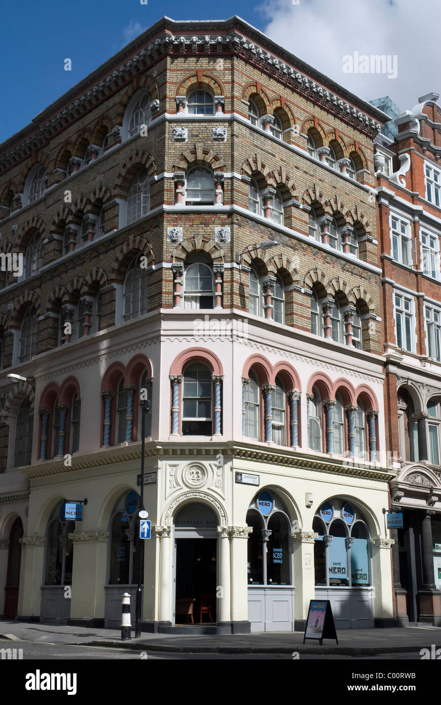 Immeuble d'angle Eastcheap Londres EC3 Banque D'Images