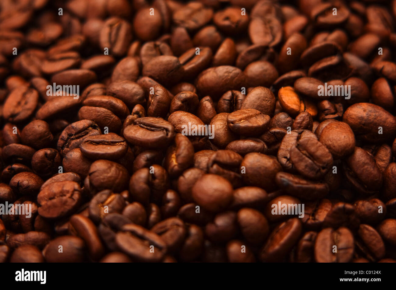 Beau brun, les grains de café, près de l'image Banque D'Images