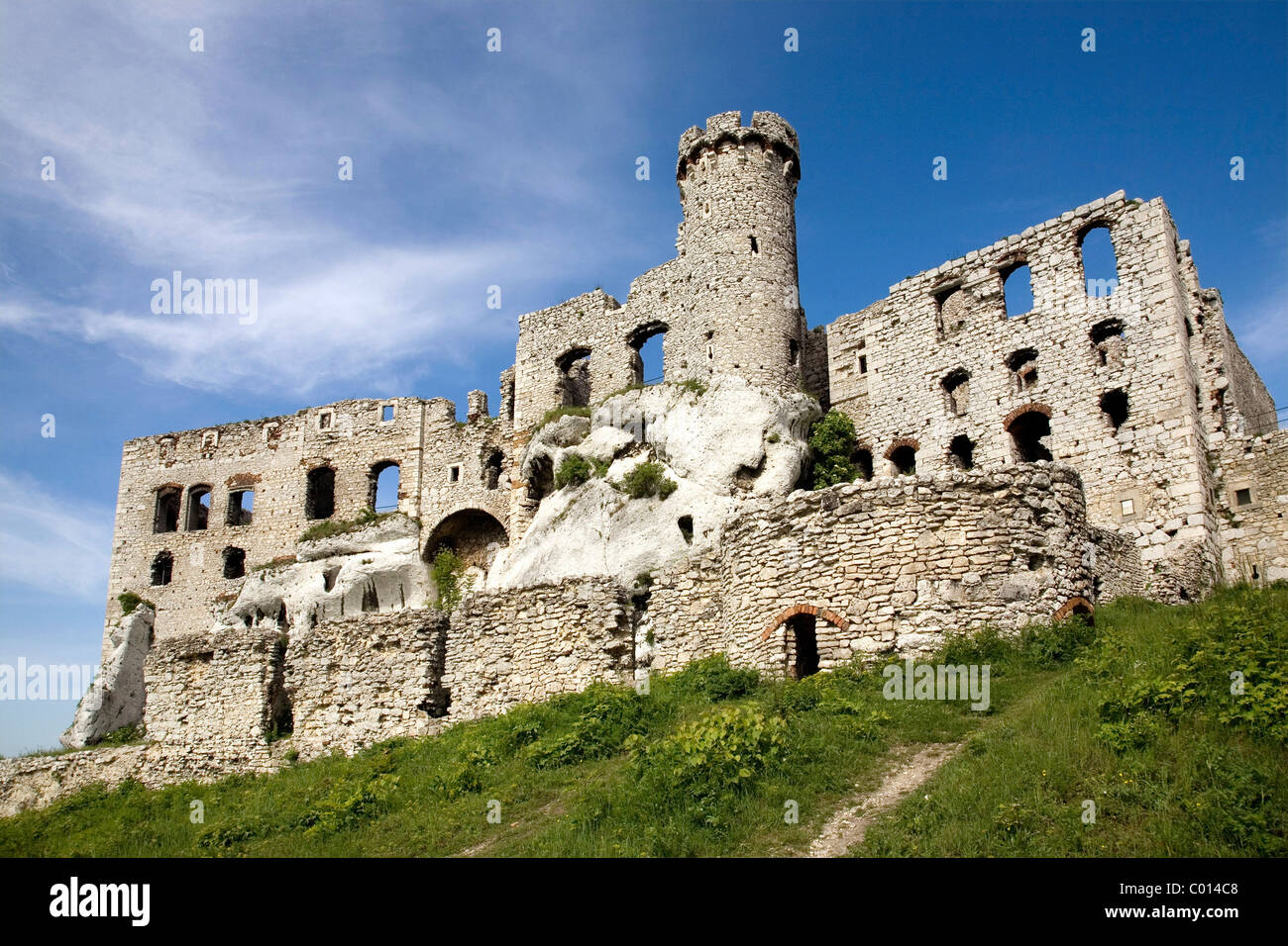 Dans les ruines du château d'Ogrodzieniec, Pologne, Europe Banque D'Images