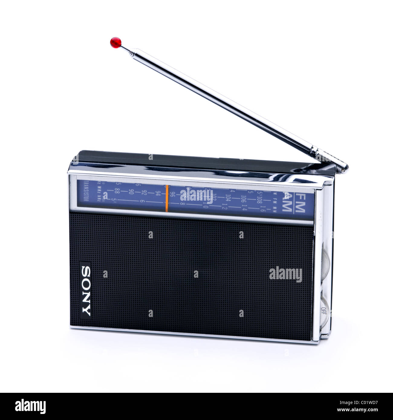 1964 très petite radio portable Sony TFM-825DL Banque D'Images