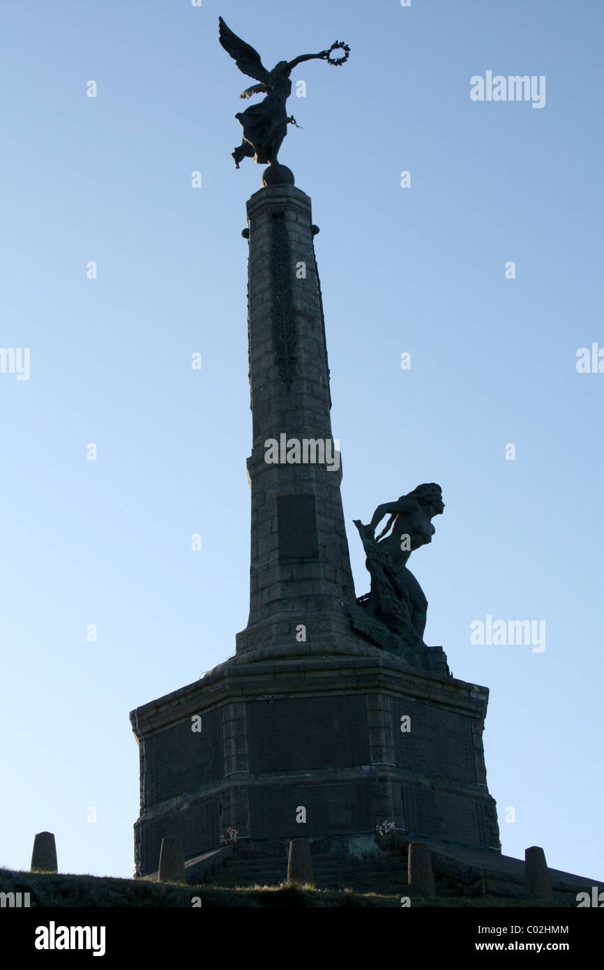 Le monument au sommet de château d'Aberystwyth Banque D'Images