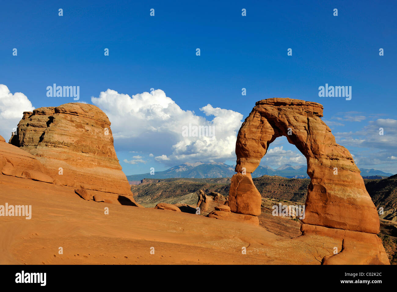 Delicate Arch, rock arch, Montagnes La Sal, Arches National Park, Moab, Utah, sud-ouest des États-Unis Banque D'Images