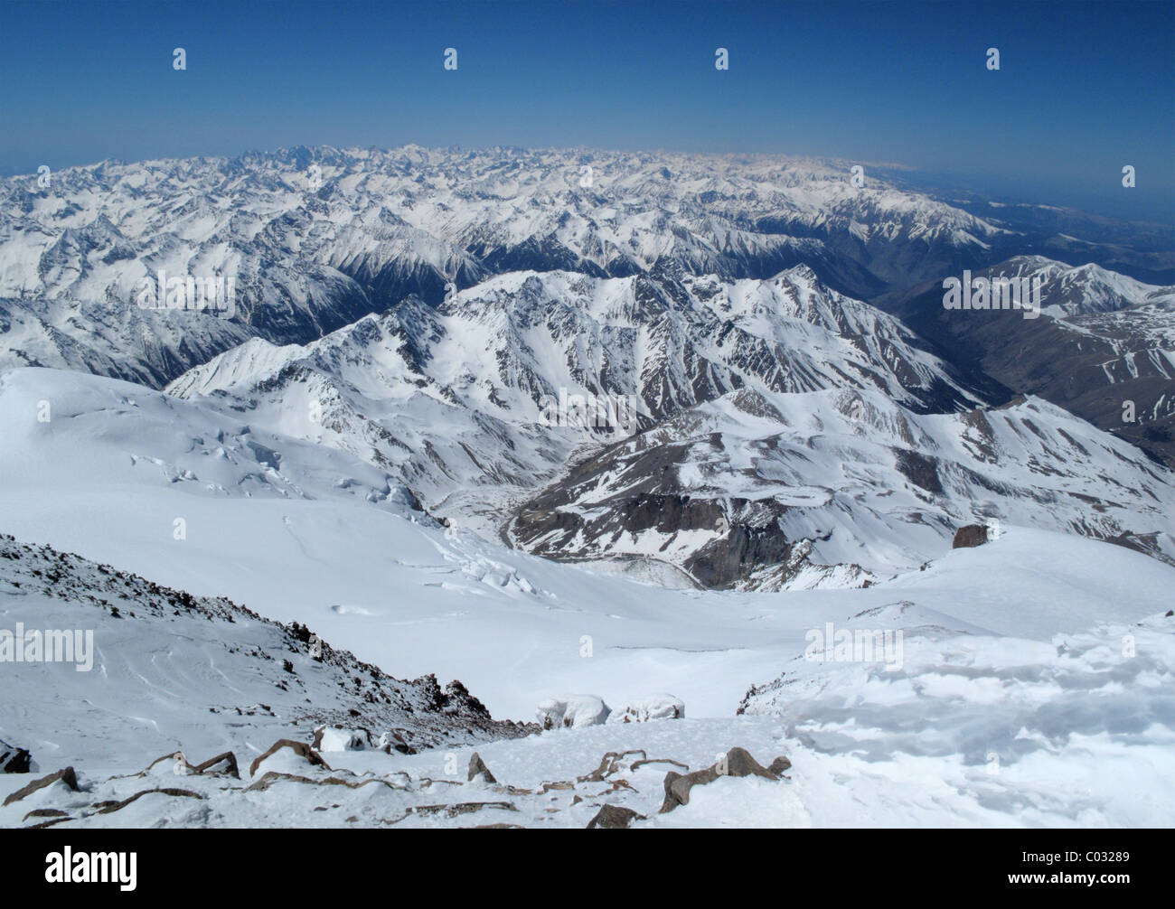 Vue Depuis Le Sommet Ouest Mont Elbrouz Caucase Russie La