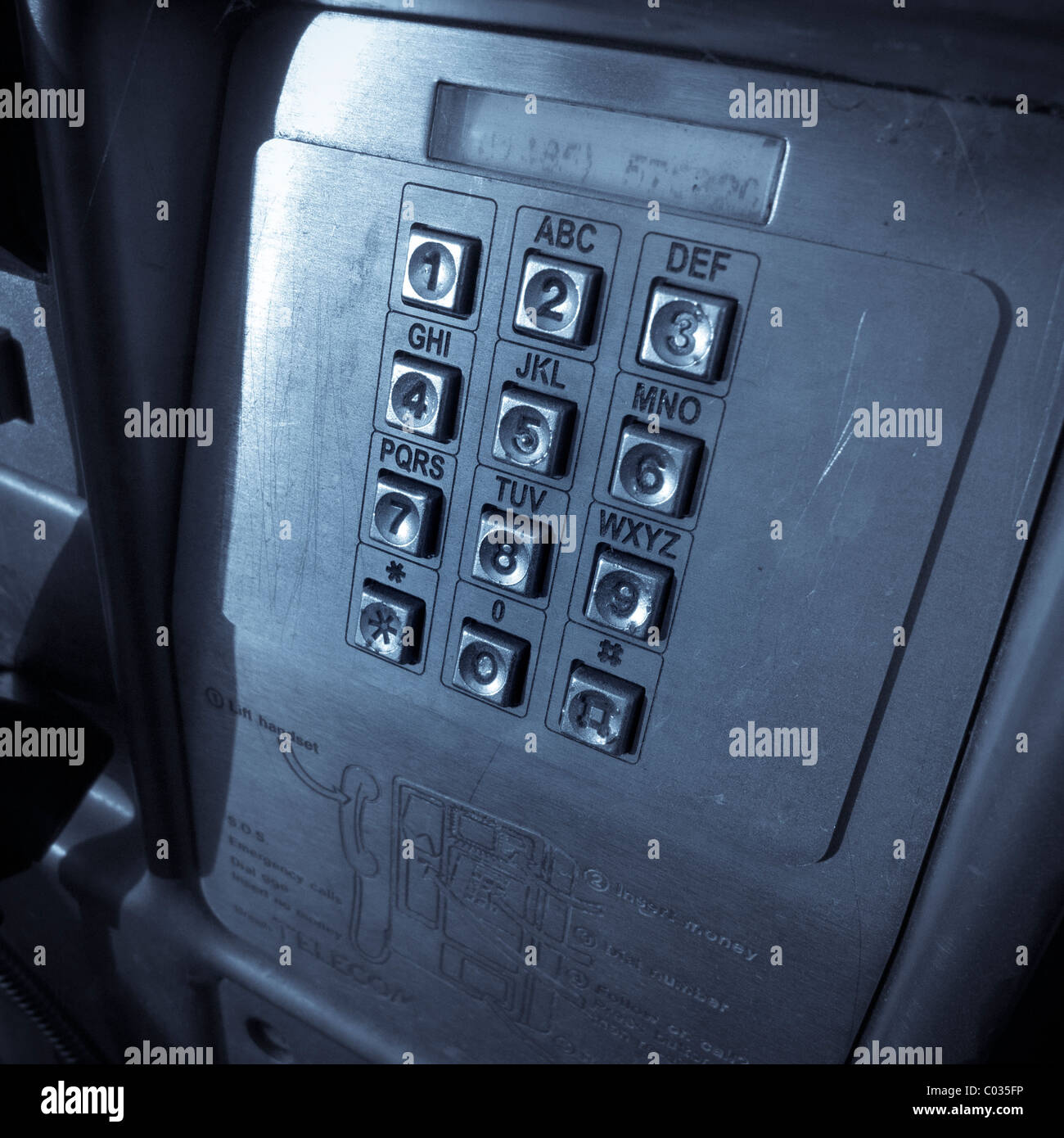 À l'intérieur d'une boîte de téléphone de British Telecom. Banque D'Images