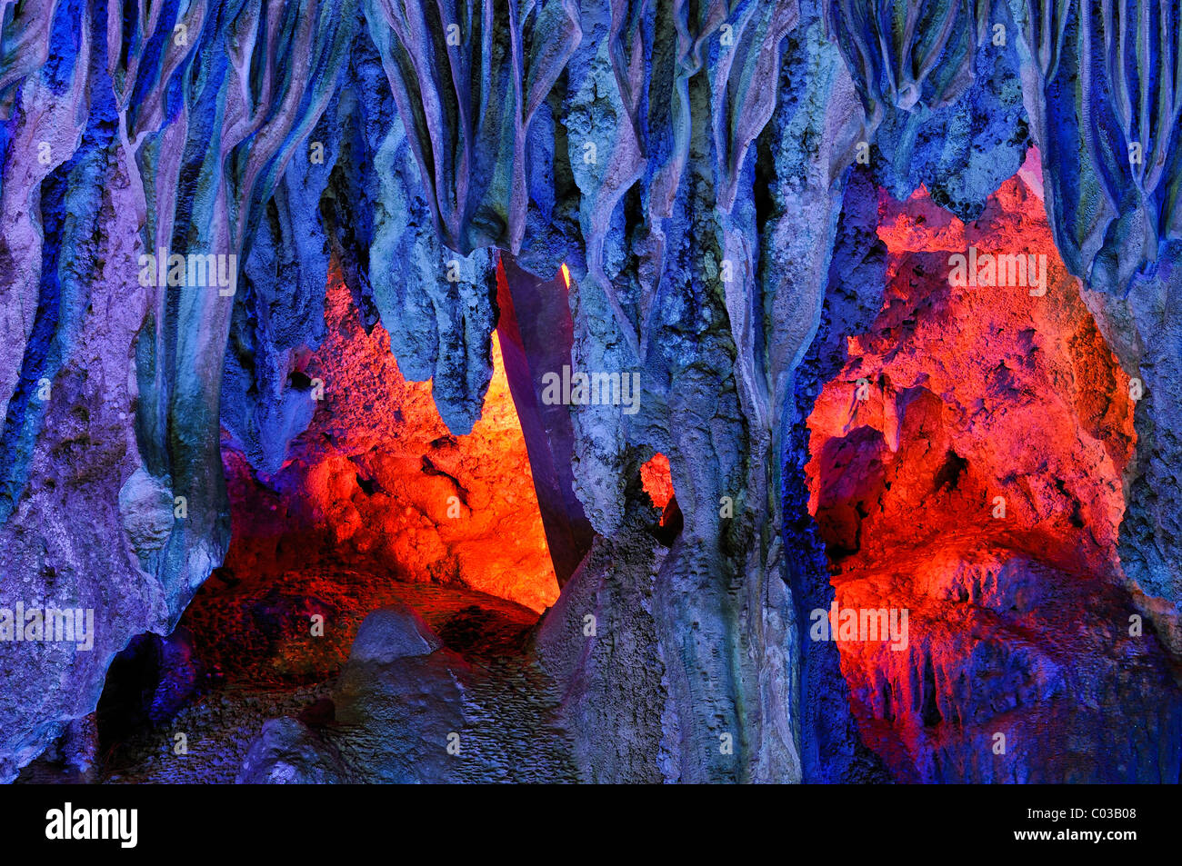 Hang Dau Go, grotte de bois caché, Halong Bay, Vietnam, Asie du sud-est Banque D'Images