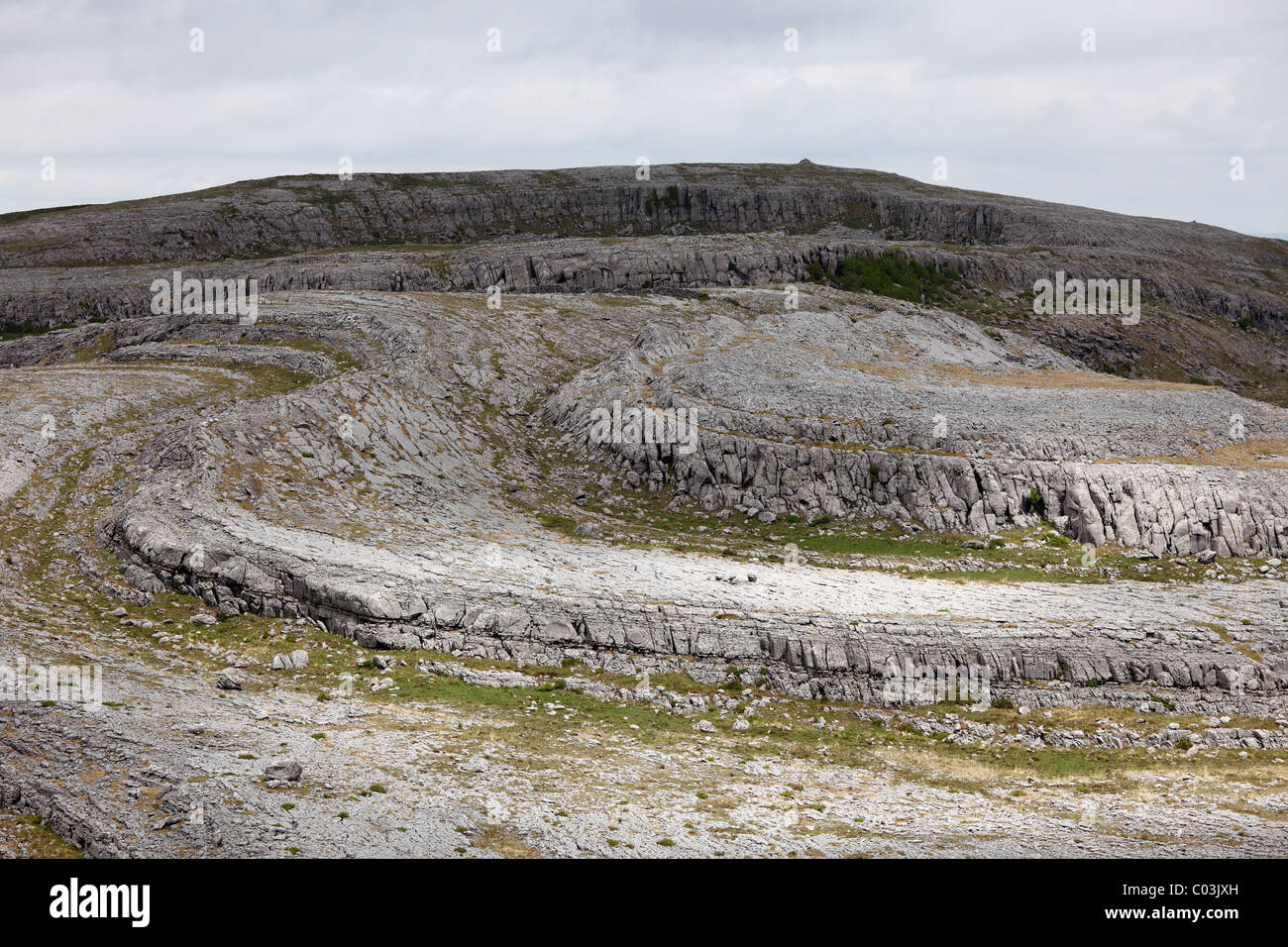 Paysage karstique, le Parc National de Burren, comté de Clare, Irlande, Europe Banque D'Images