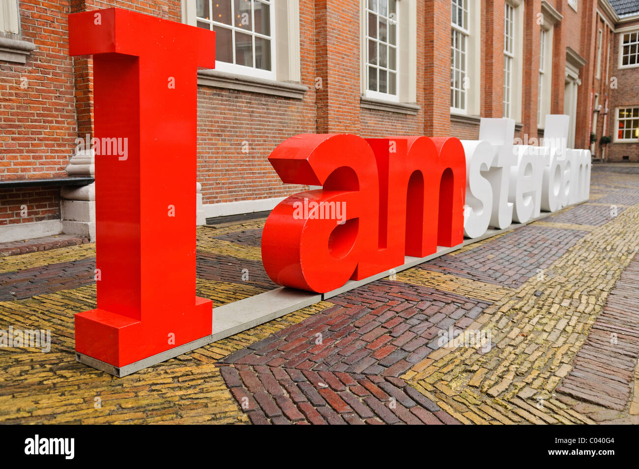 'Je' à l'extérieur d'Amsterdam AMsterdam découpes Musée Banque D'Images