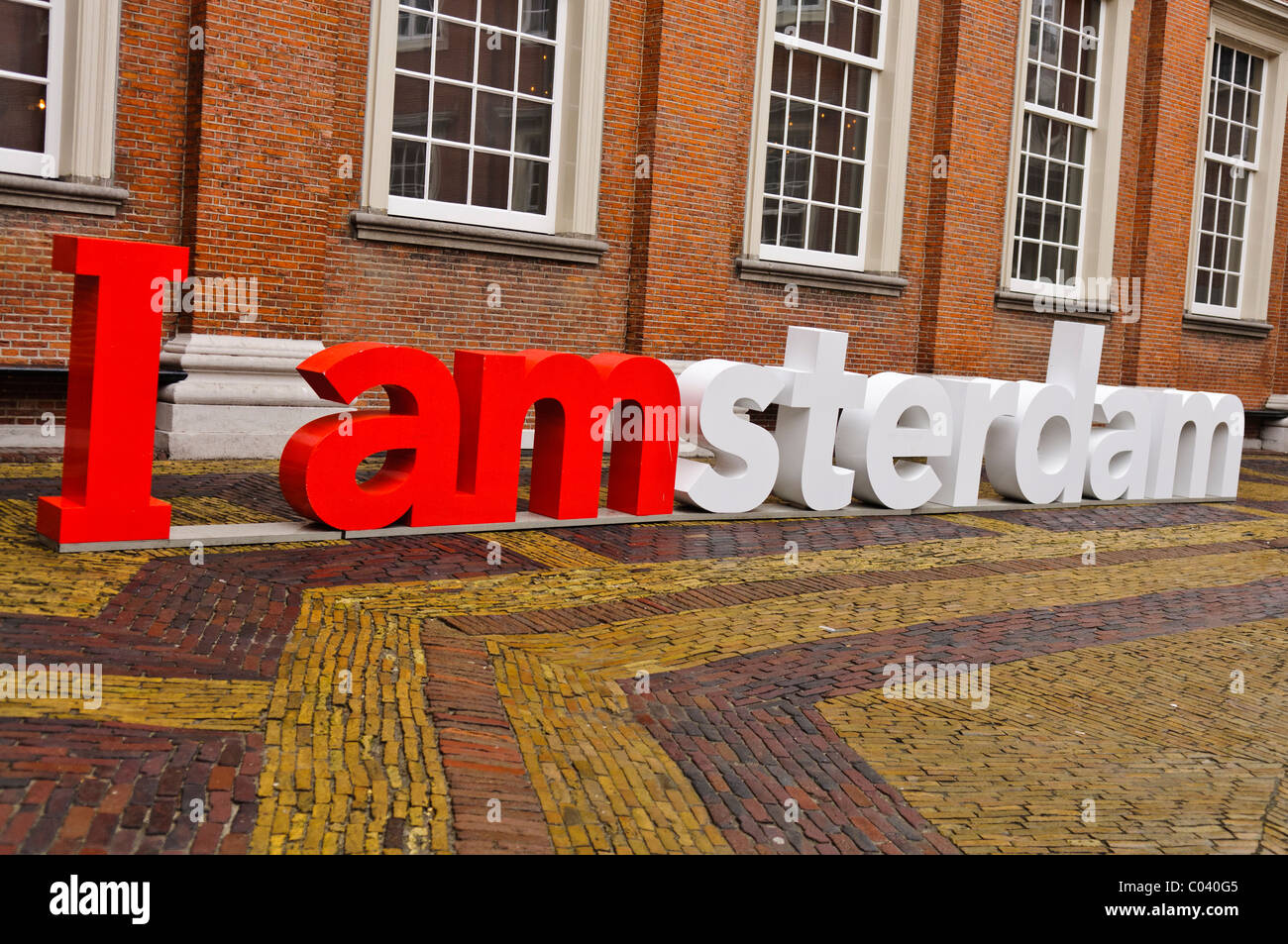 'Je' à l'extérieur d'Amsterdam AMsterdam découpes Musée Banque D'Images