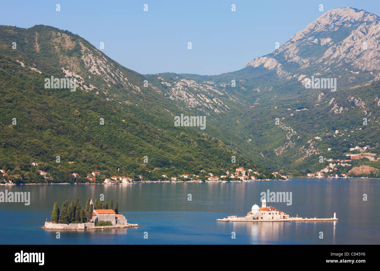 St George's Island et Notre Dame de l'Skrpjel, Bouches de Kotor, Monténégro Banque D'Images