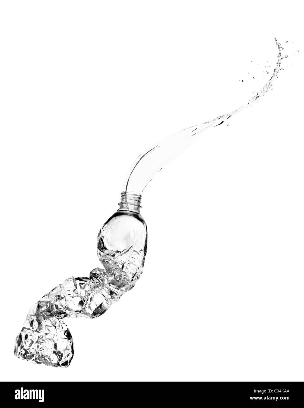 Un débordement de l'eau avec une bouteille d'eau à l'extérieur Banque D'Images