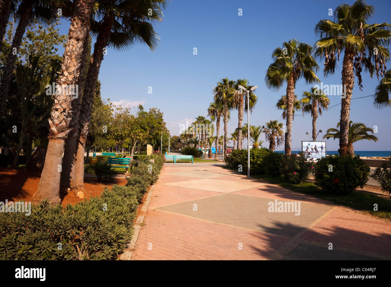 Limassol, promenade en bord de mer Chypre Banque D'Images