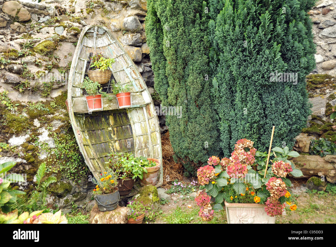 Décoration de jardin à Yvoire sur le Lac Léman, France Banque D'Images