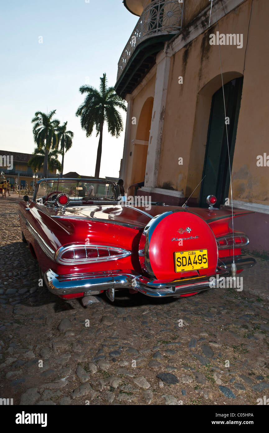 Classic American car Trinidad Cuba Chevrolet classique des années 50 convertibles américaines Banque D'Images