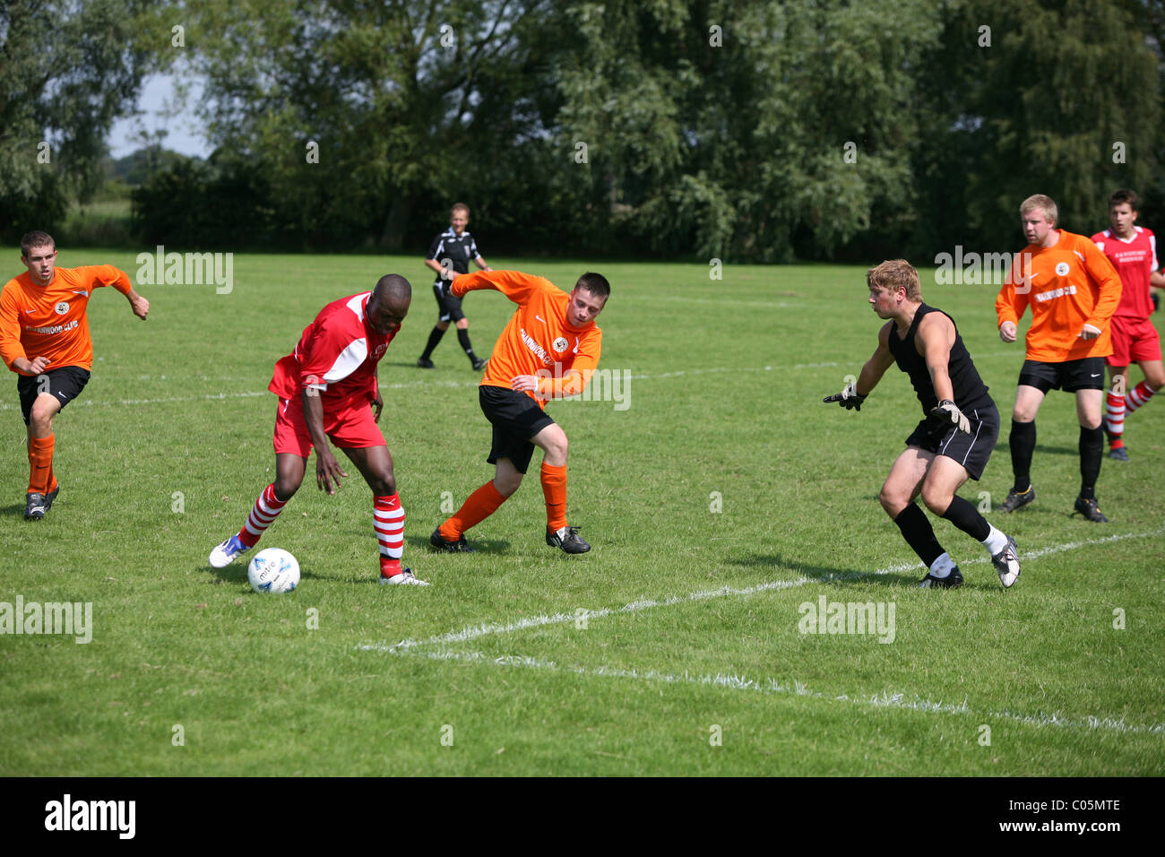 Match de football amateur Banque D'Images