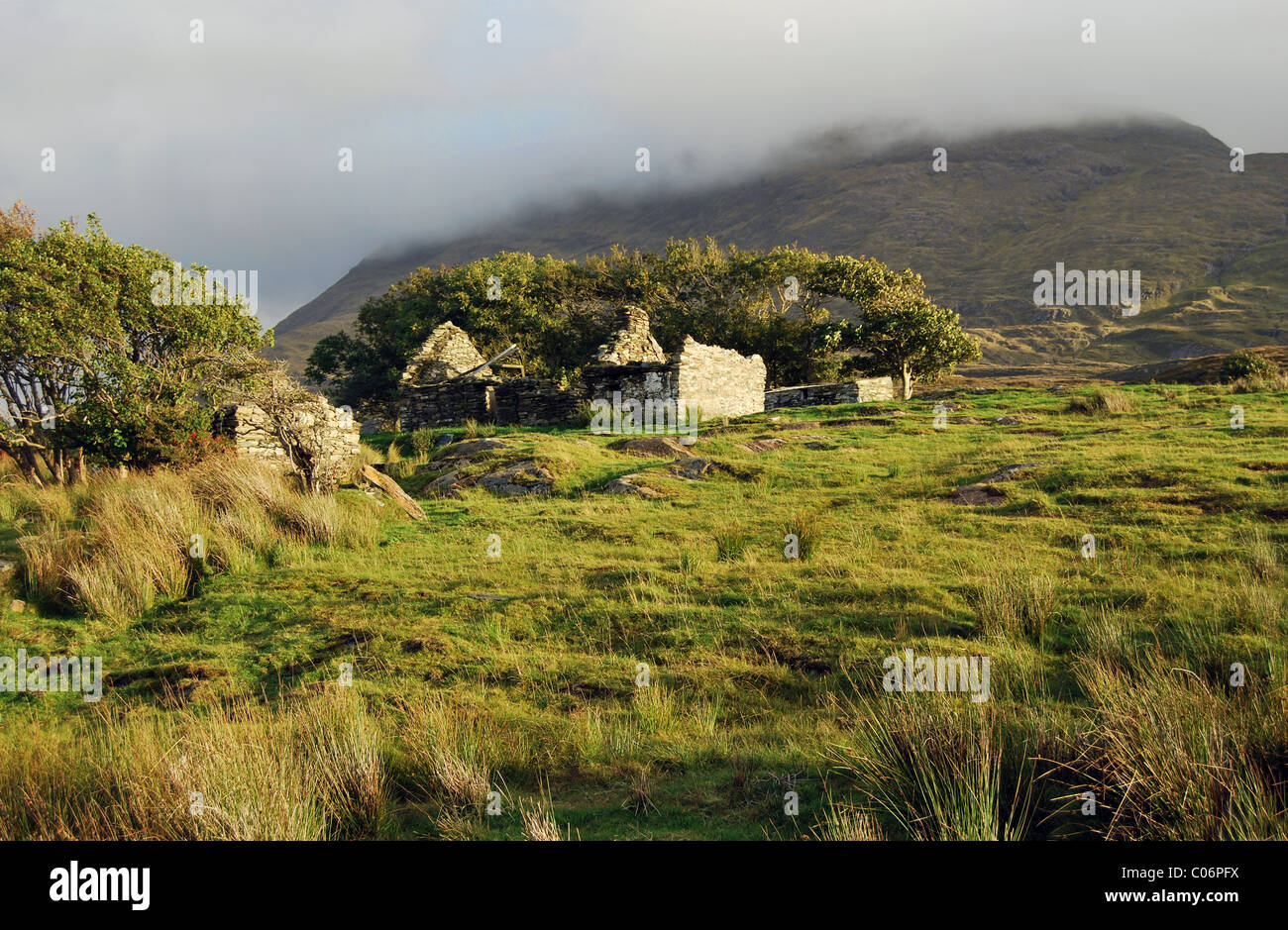 Cottage abandonné près de Connemara, Irlande, de Lettergesh Banque D'Images