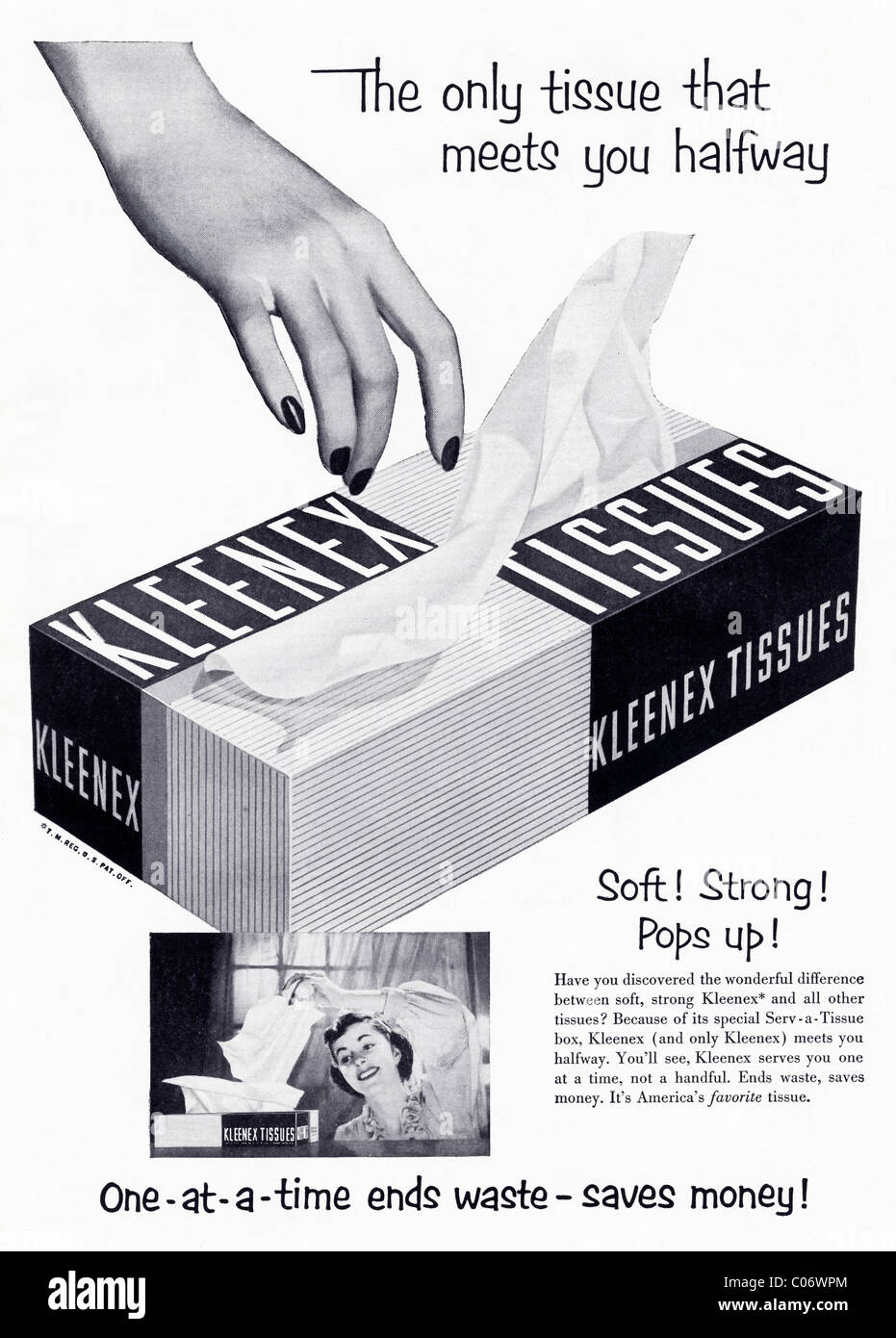 Original des années 1950 s'annonce pleine page dans le magazine des consommateurs américains pour les tissus KLEENEX Banque D'Images