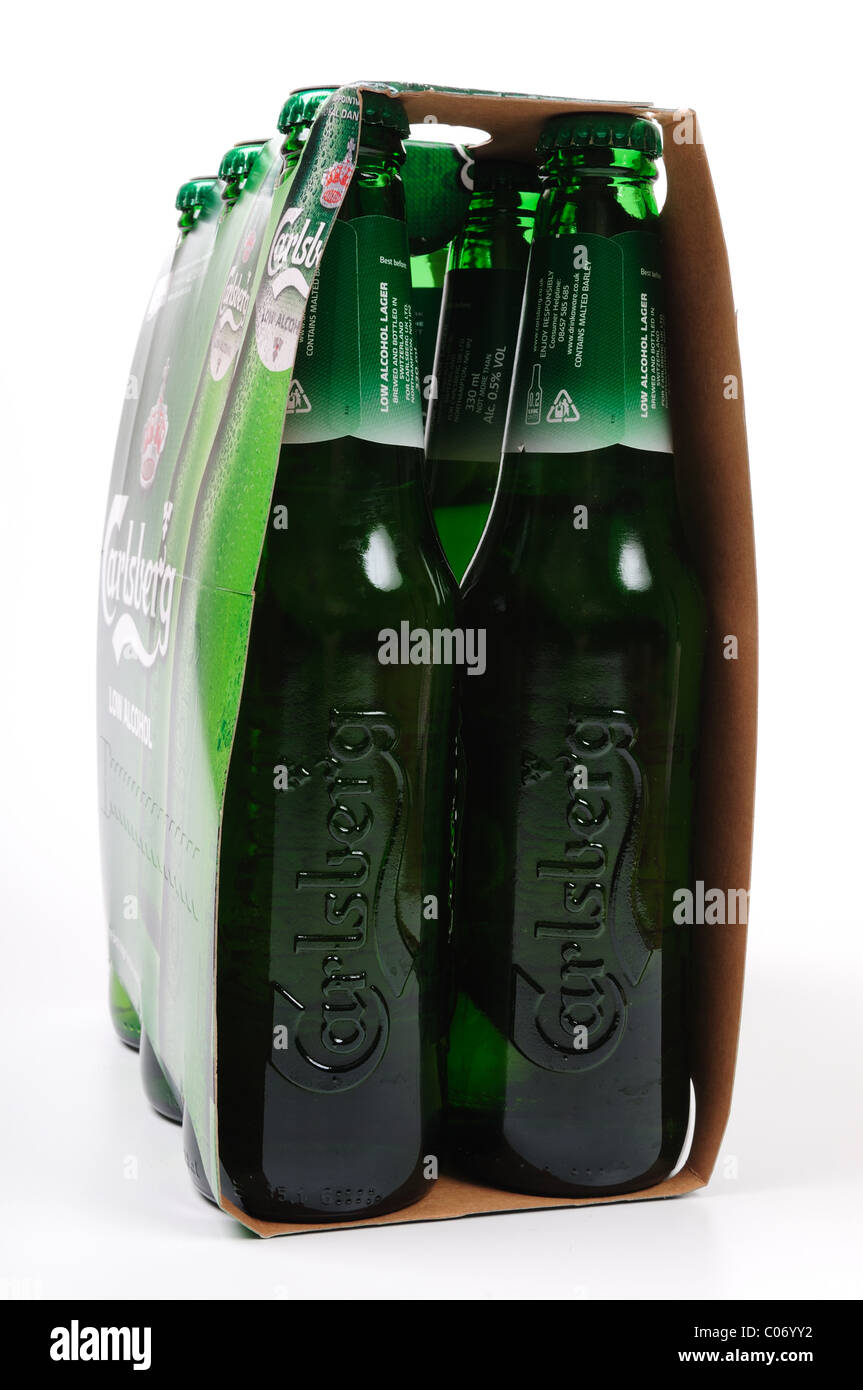 Bas de l'alcool Bière Carlsberg pack 6. Banque D'Images