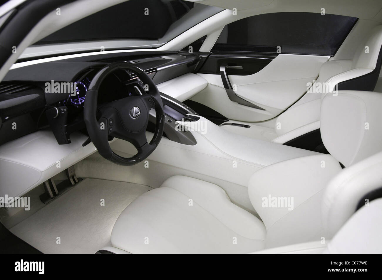 Lexus LFA concept dévoilé au Salon de l'automobile Lexus a annoncé