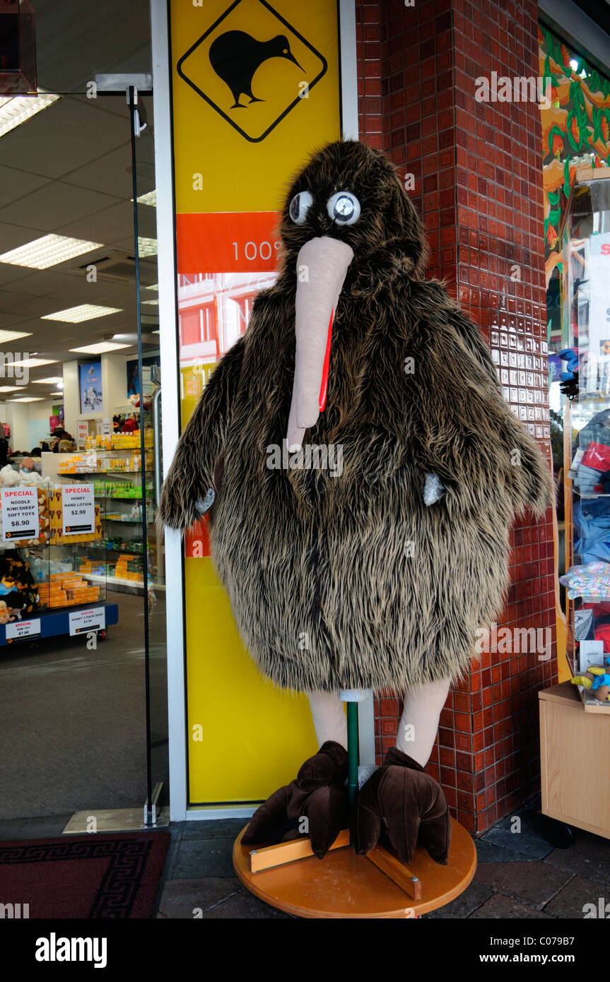 Grande taille homme géant Kiwi taille moyenne à l'extérieur d'une boutique christchurch Nouvelle-Zélande Publicité Publicité Publicité symbolique symbolisent le symbole Banque D'Images