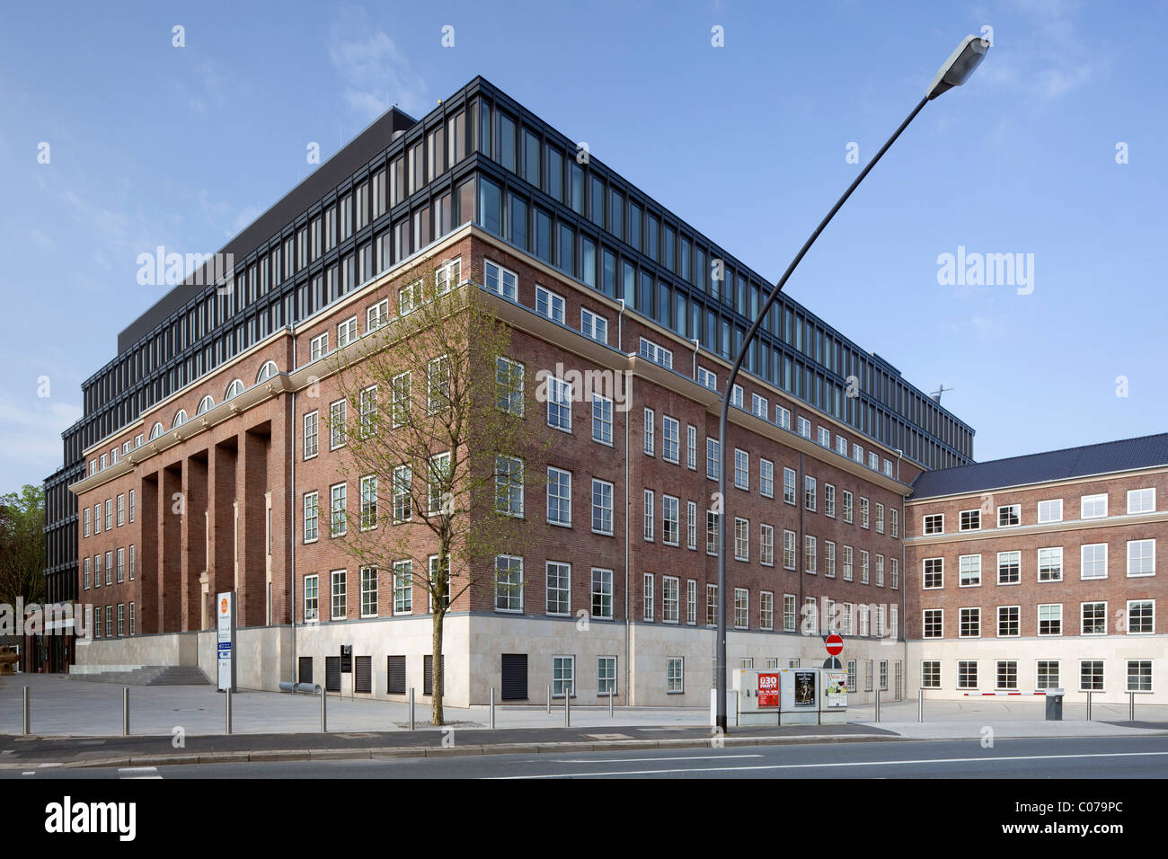 Glueckaufhaus office building, Essen, région de la Ruhr, Nordrhein-Westfalen, Germany, Europe Banque D'Images