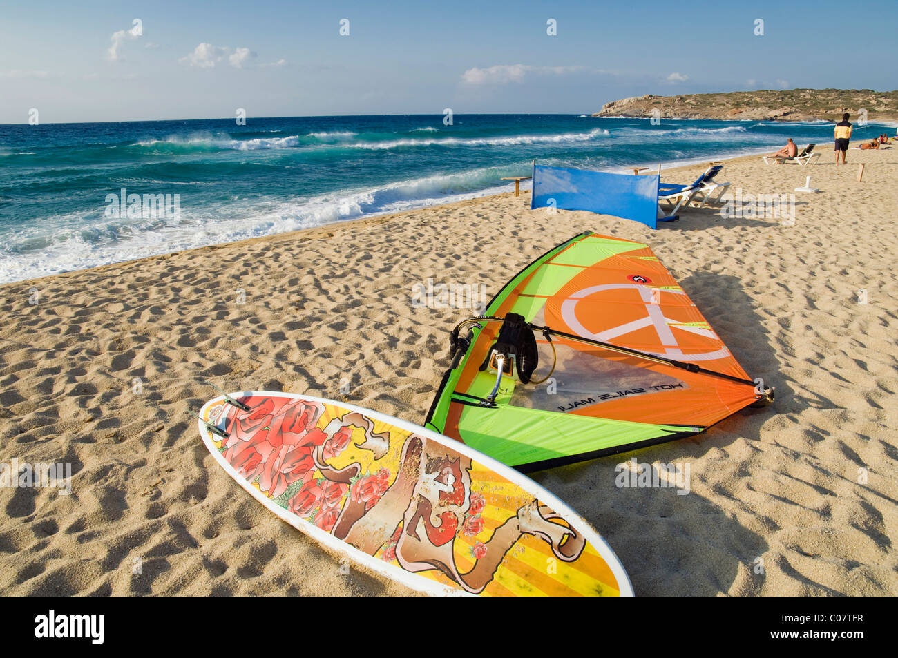 Sur la plage de surf, Algajola, Balagne, Corse, France, Europe Banque D'Images