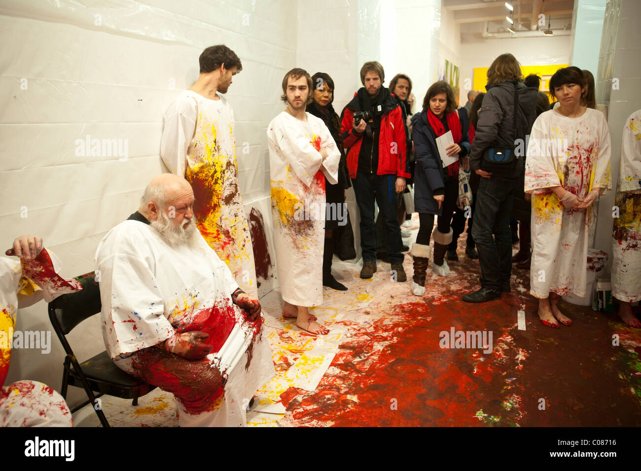 Hermann Nitsch, peinture en direct action '60. Action peinture// 60. Malaktion' dans Chelsea à New York Banque D'Images