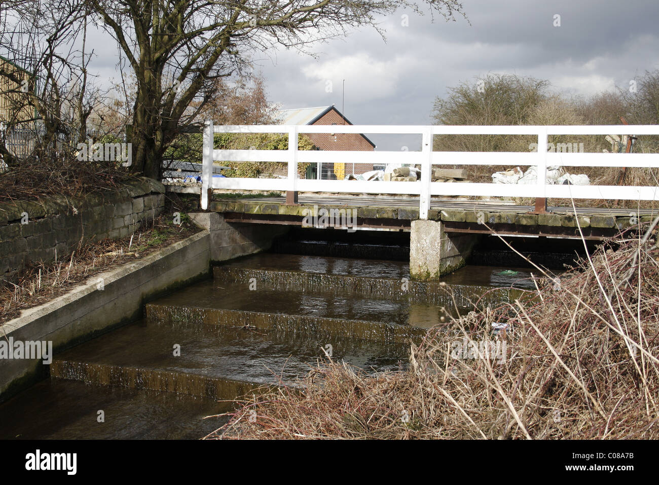 Arrêt canal chesterfield cascade, worksop Banque D'Images