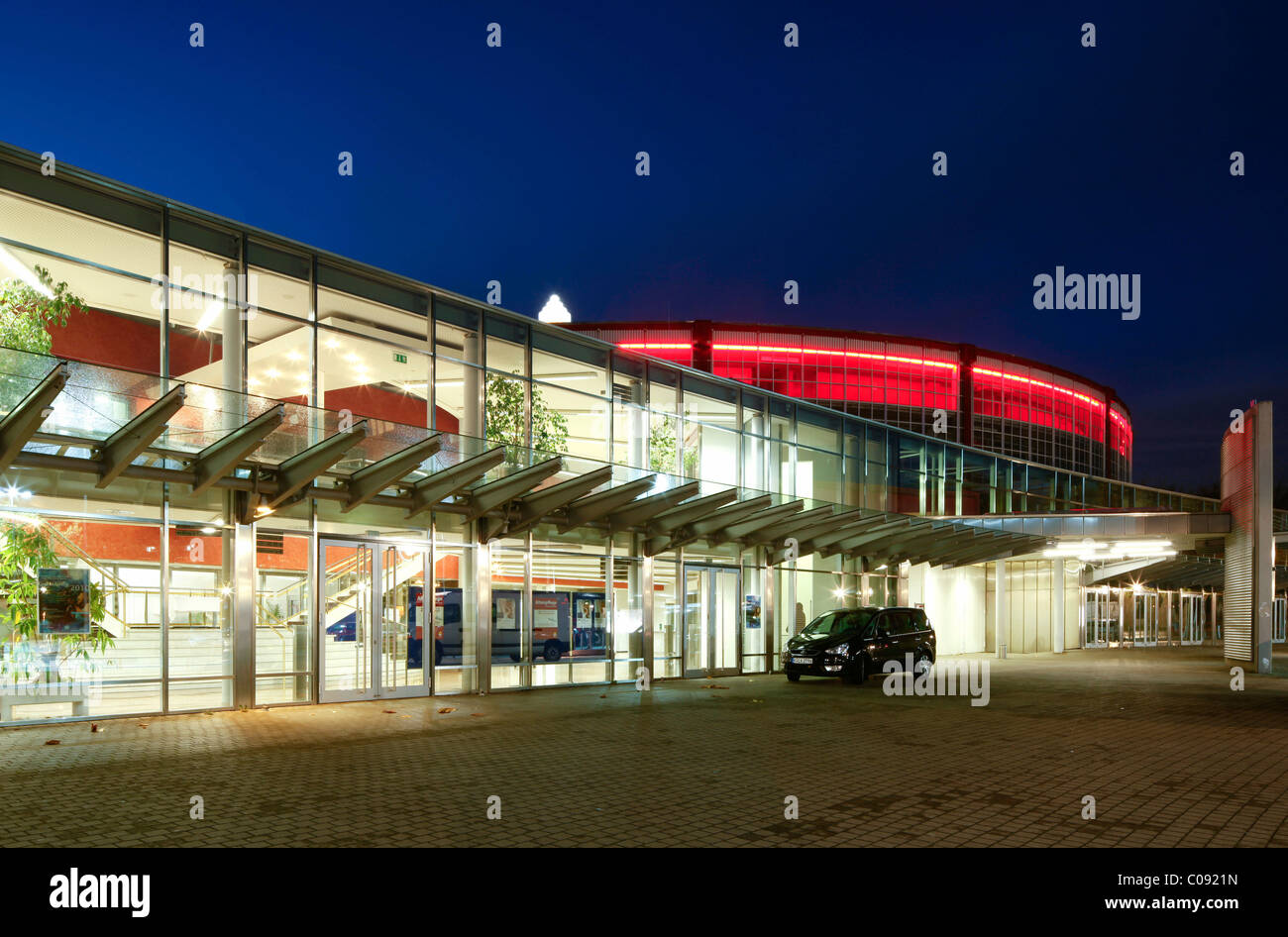 Centre des congrès Westfalenhallen et Westfalenhalle Hall 1, Dortmund, région de la Ruhr, Nordrhein-Westfalen, Germany, Europe Banque D'Images