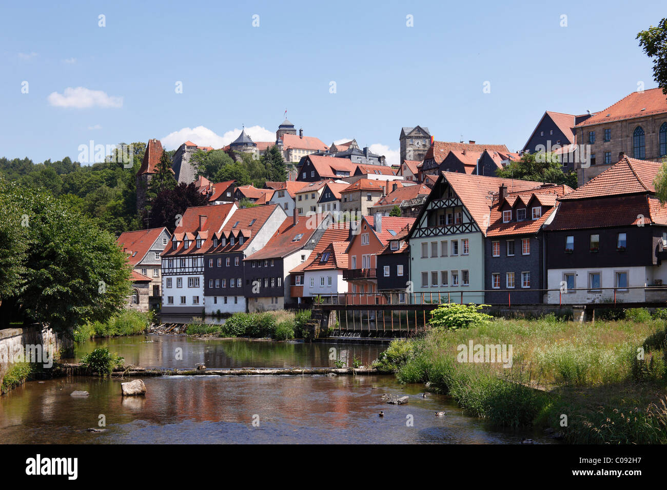 Rosenburg forteresse et le centre-ville historique de Kronach, Hasslach River, Haute-Franconie, Franconia, Bavaria, Germany, Europe Banque D'Images
